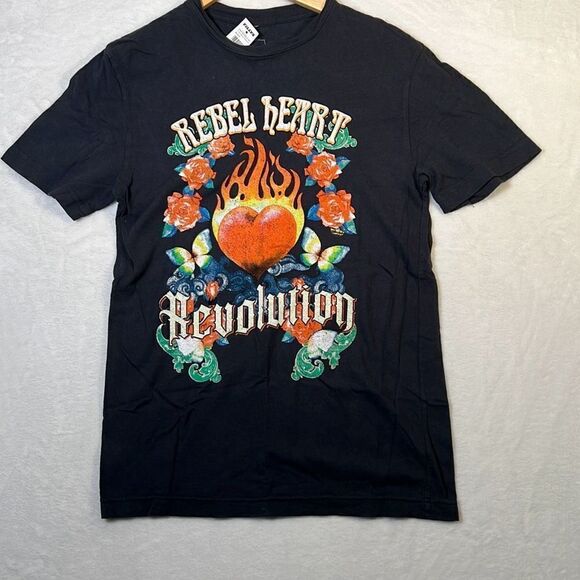 Full Tilt Rebel Heart Revolution T-shirt NWT- Men Small - Picture 1 of 5